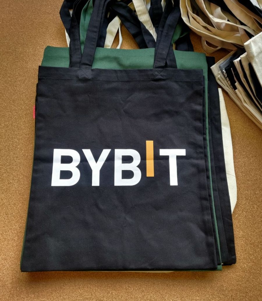 Комплект мерча для ByBit