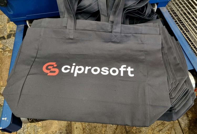 Шопперы для IT компании Ciprosoft